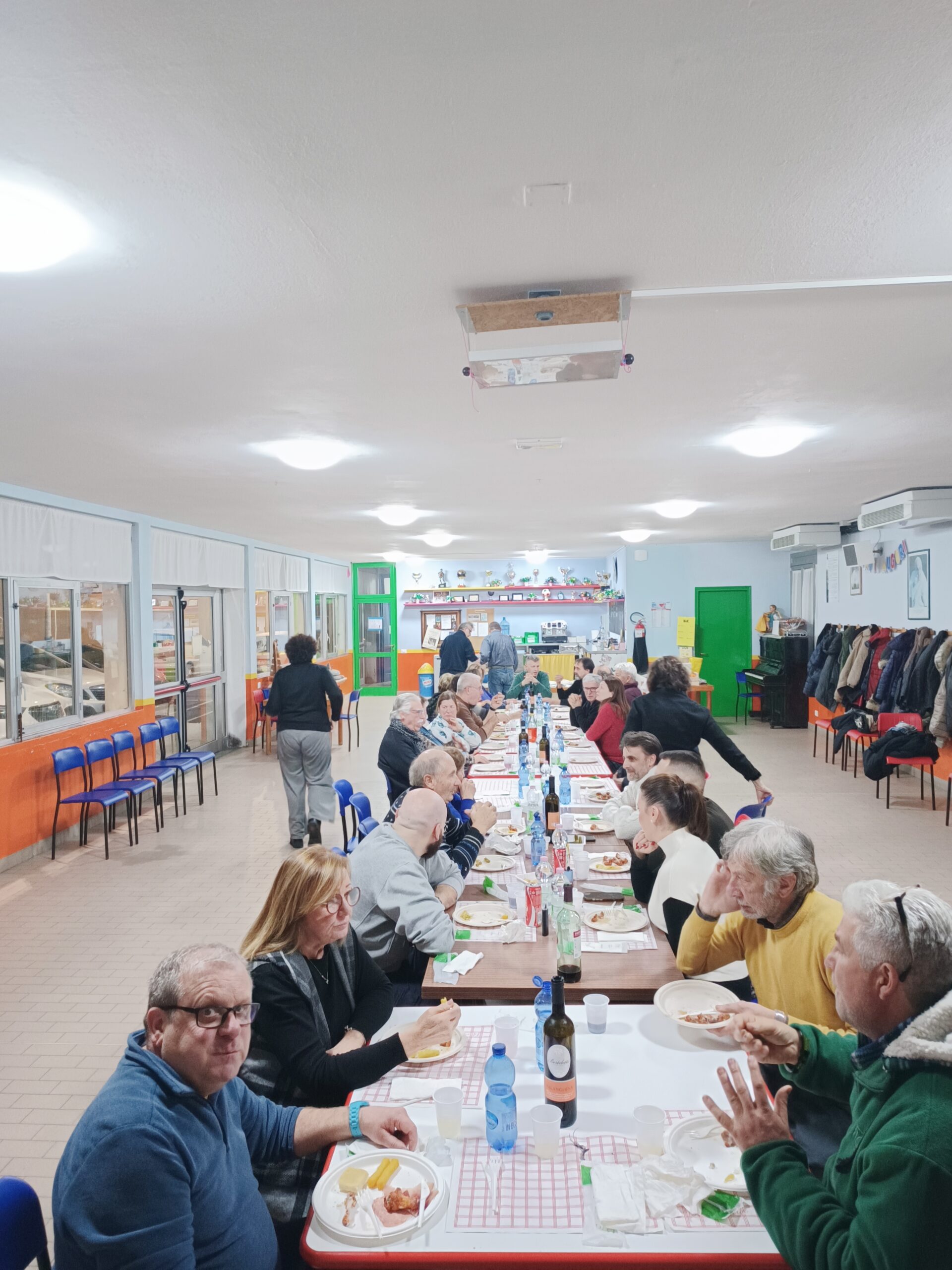 Cena di fine anno per la Killerfish: una serata di convivialità e spirito associativo.
